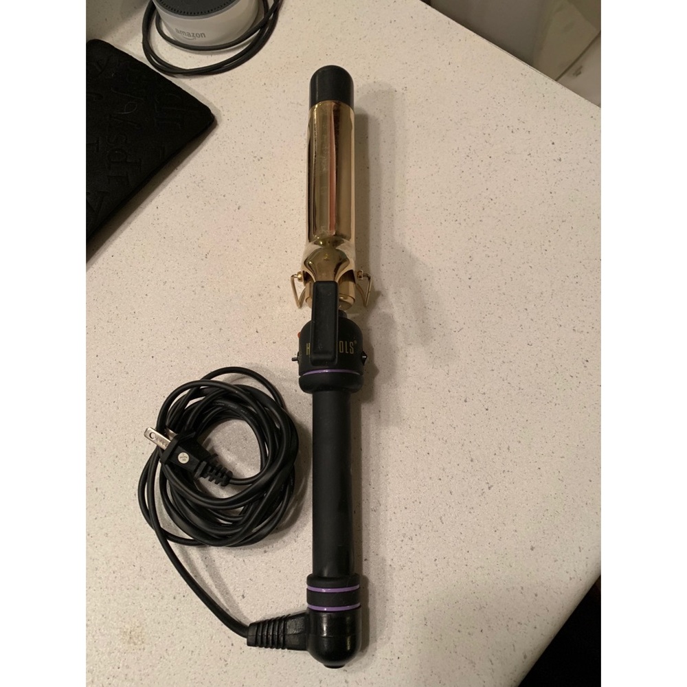 ✨Hot Tools 1” Curling Iron✨